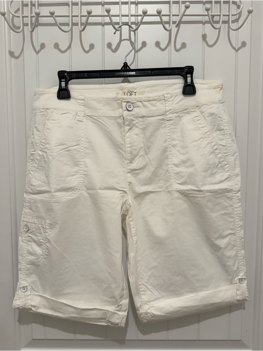 🌺NWT Ann Taylor LOFT 10 White Women's Button-Front Pants with Tags sz 10
